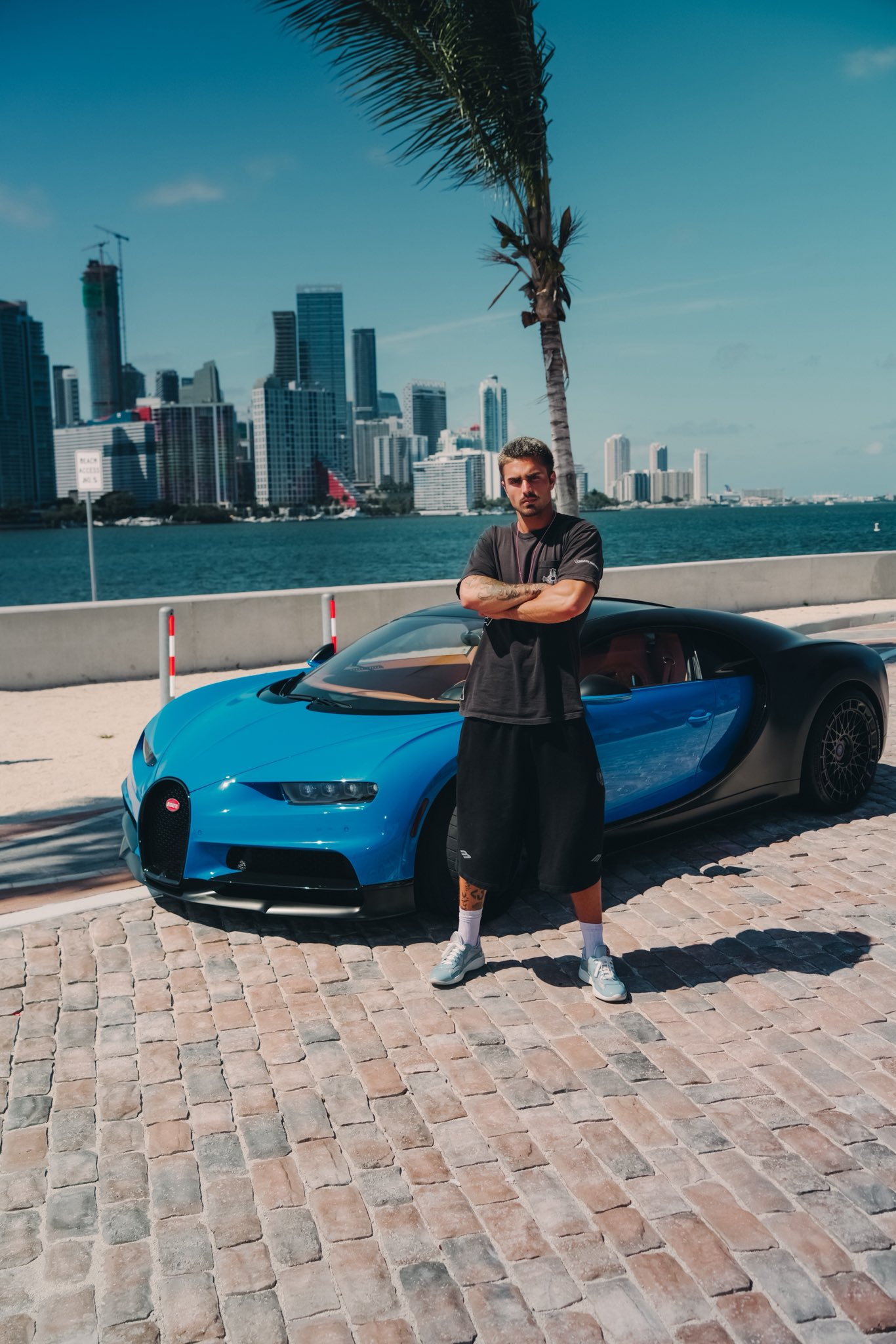 TJR with blue Bugatti Chiron in Miami